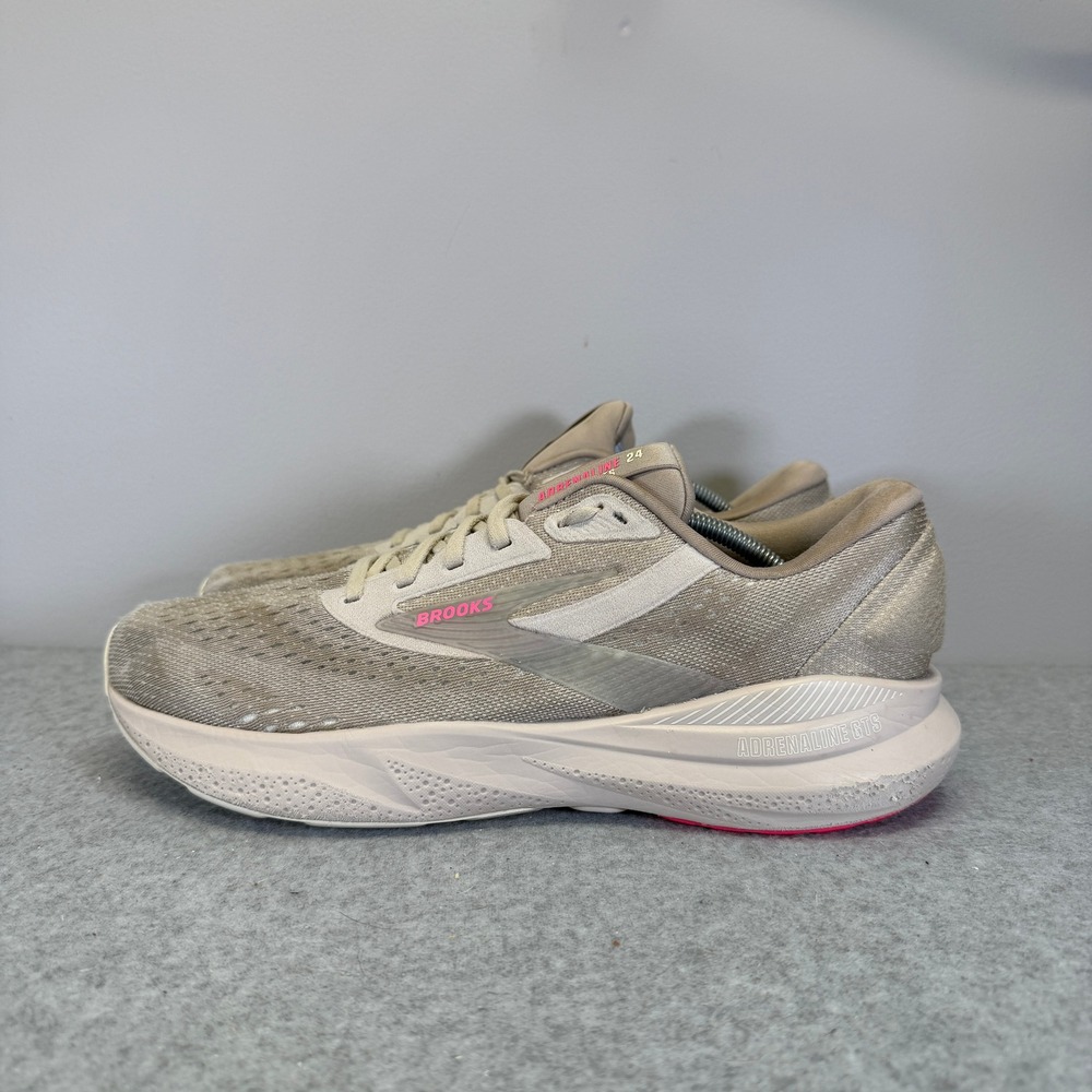 Brooks Adrenaline GTS 24 Women Shoe Size 11 Tan Pink Running Sneaker 1204261B159